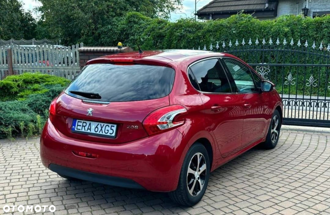 Peugeot 208 1.2 VTi Allure - 6