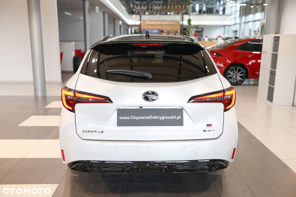 Toyota Corolla 2.0 Hybrid GR Sport Dynamic - 5