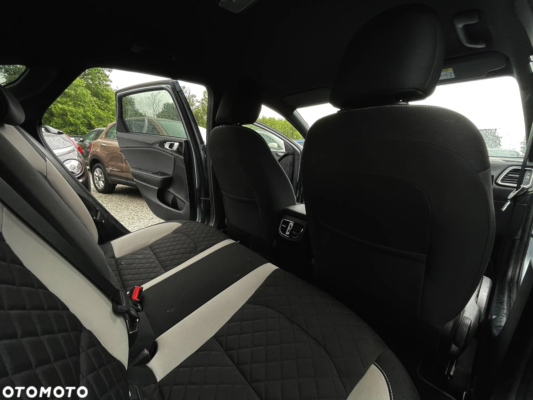 Kia ProCeed 1.4 T-GDI GT Line DCT - 16