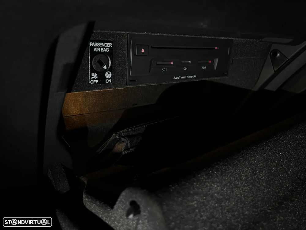 Audi TT Coupé 2.0 TDI S-line - 51