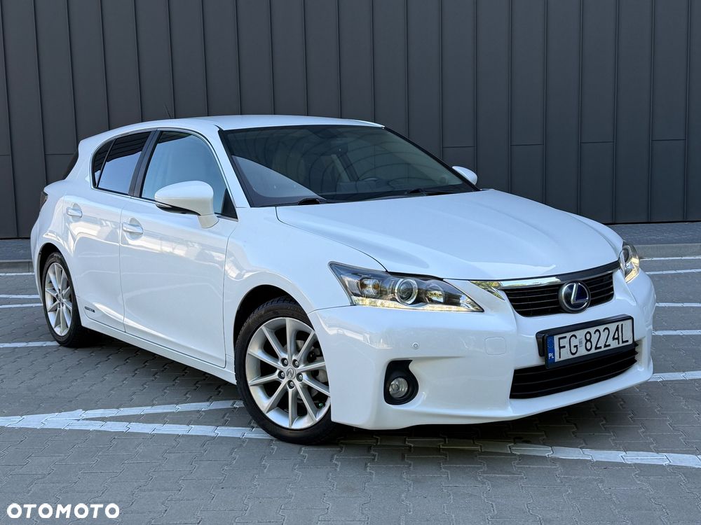 Lexus CT 200h Prestige - 1