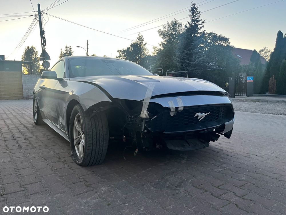 Ford Mustang 2.3 Eco Boost - 1