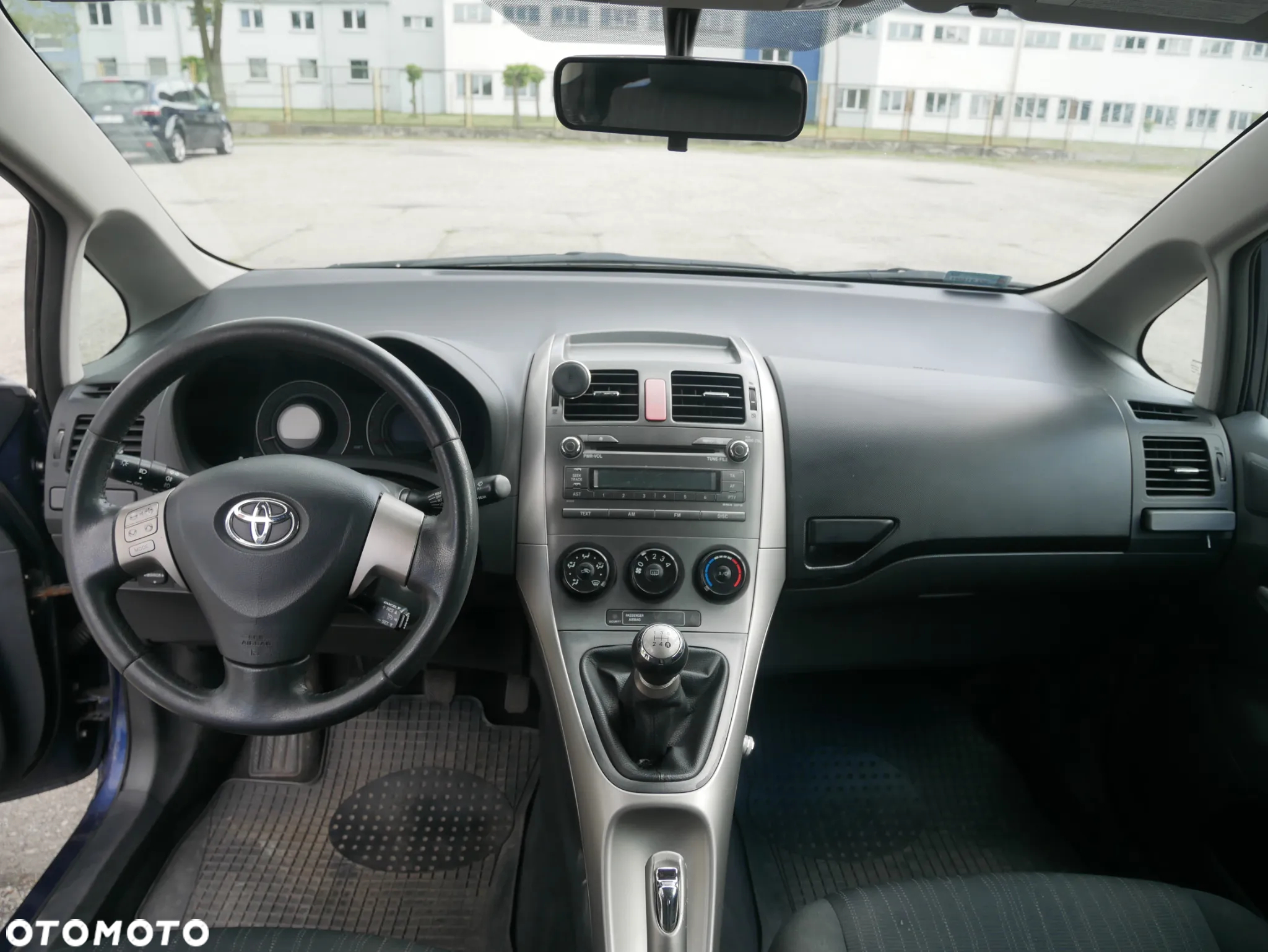Toyota Auris - 8