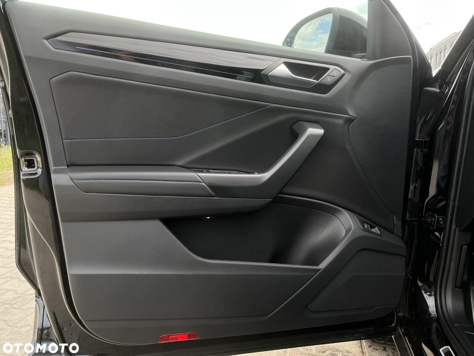 Volkswagen T-Roc 2.0 TSI 4Motion R DSG - 19