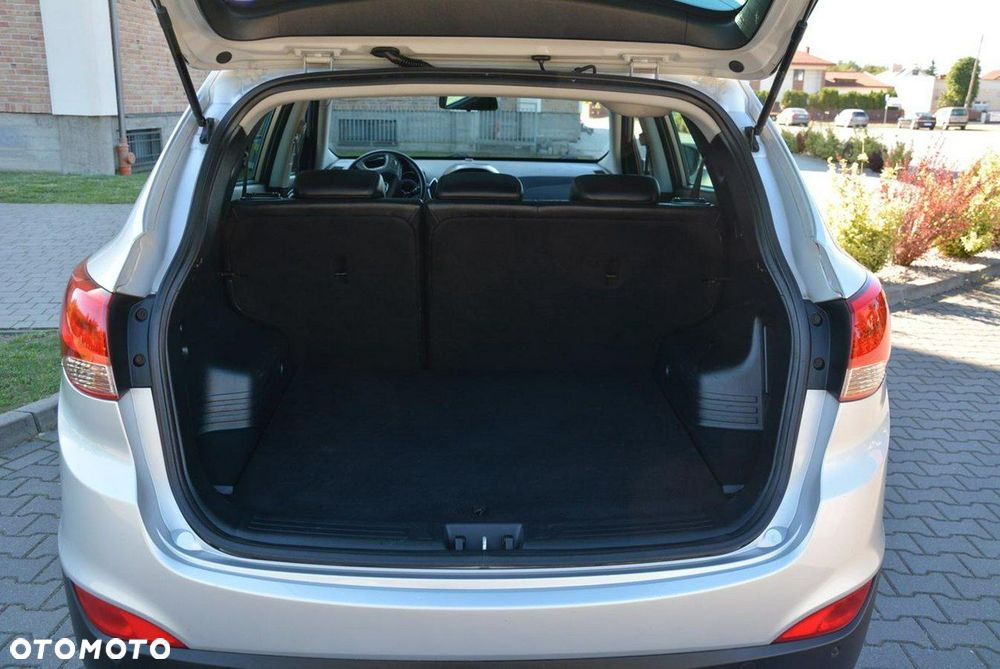Hyundai ix35 2.0 CRDi Premium 2WD - 32