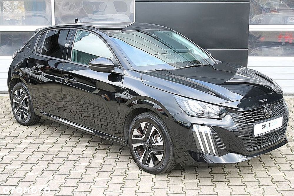 Peugeot 208 - 15