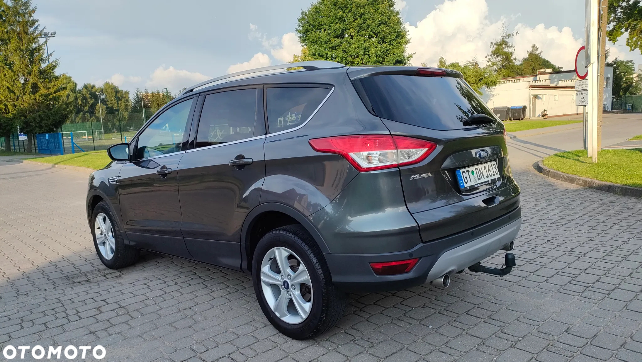 Ford Kuga - 11