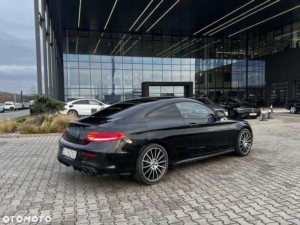 Mercedes-Benz Klasa C AMG 43 4-Matic - 9