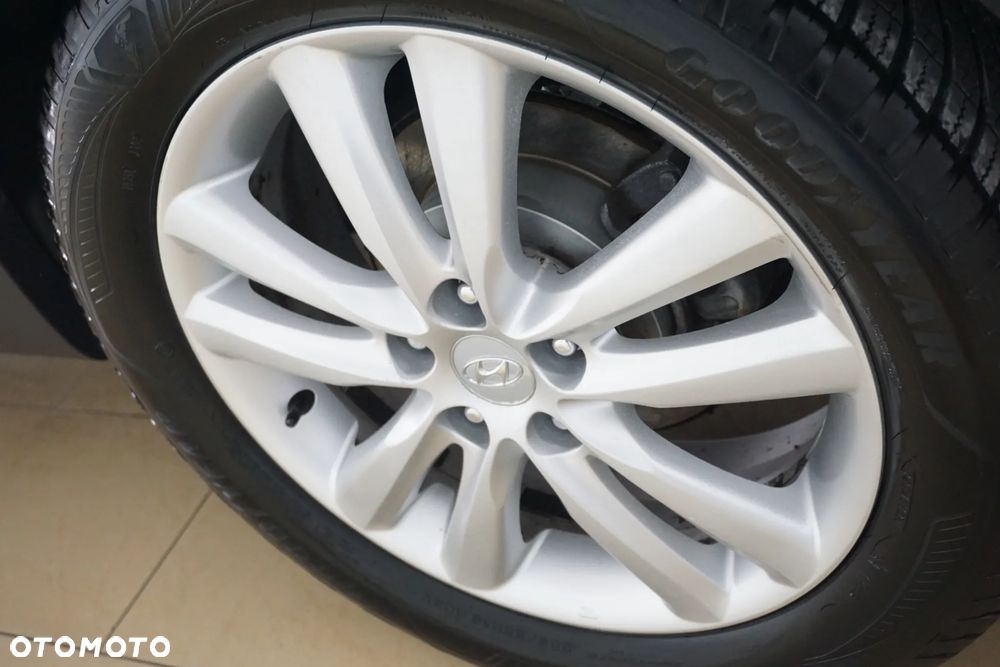 Hyundai ix35 2.0 CRDi 4WD Premium - 8