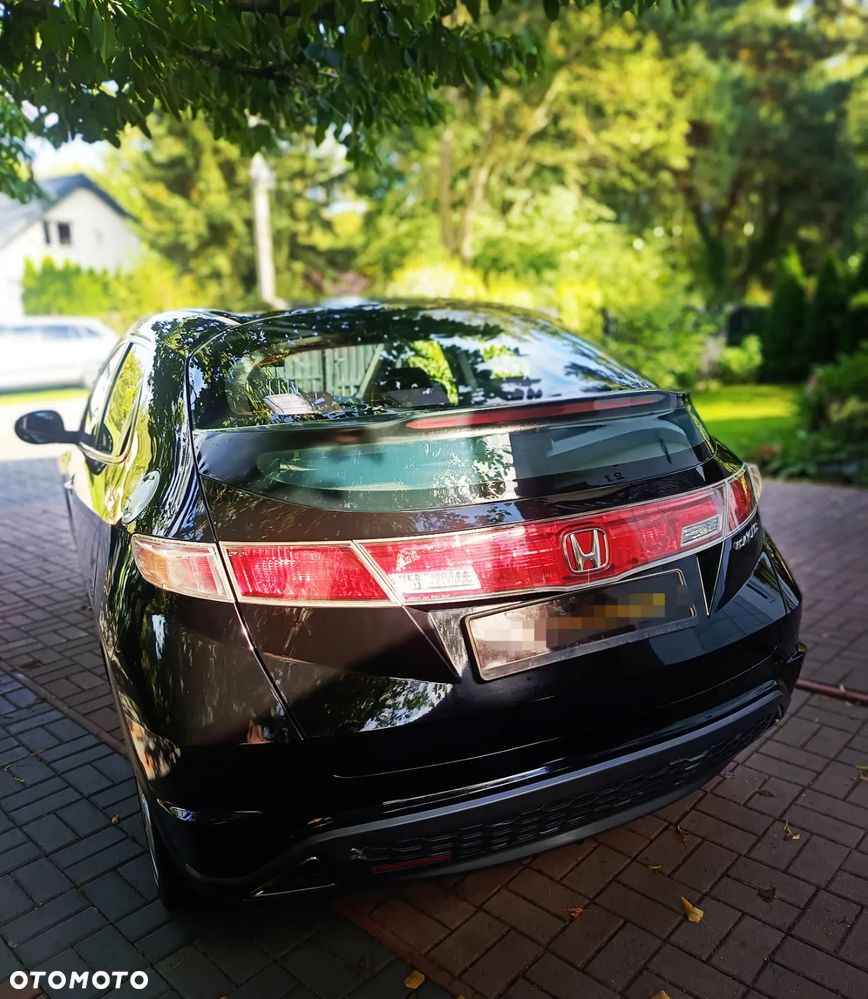 Honda Civic 1.8 Executive - 9