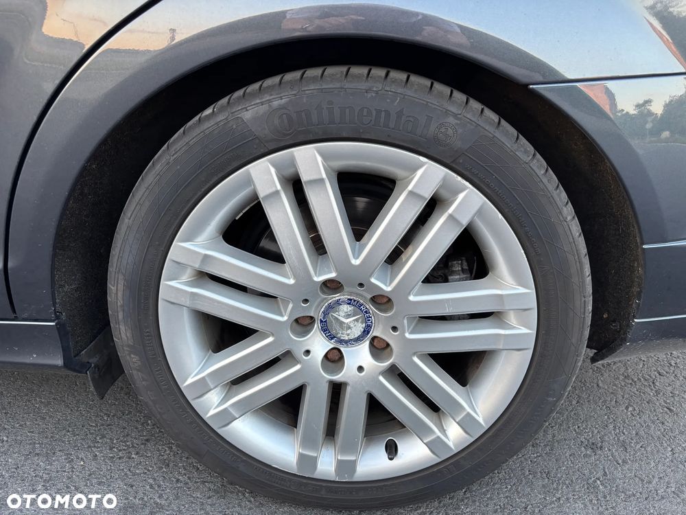 Mercedes-Benz Klasa C 200 T CGI Automatik BlueEFFICIENCY Avantgarde - 30