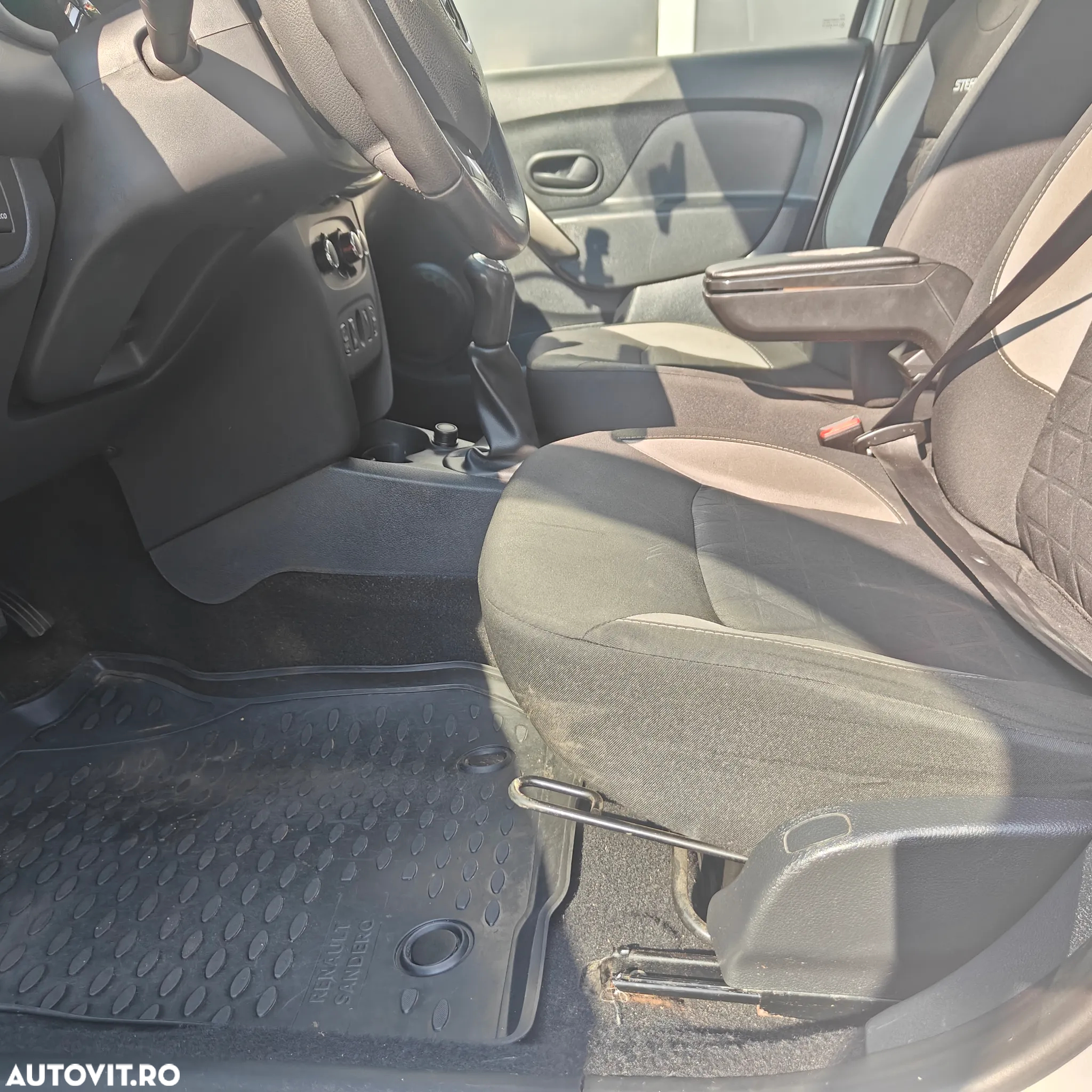 Dacia Sandero - 5