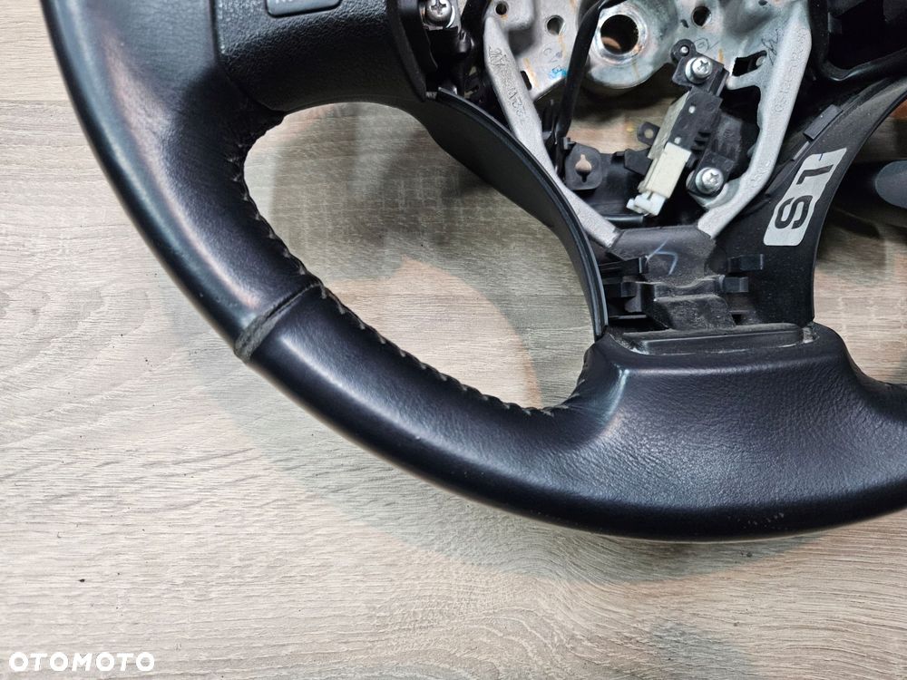 lexus is ii 220 250 kierownica skóra - 3