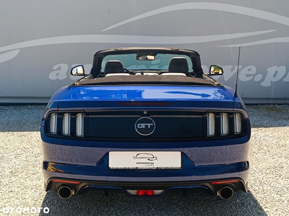 Ford Mustang - 18