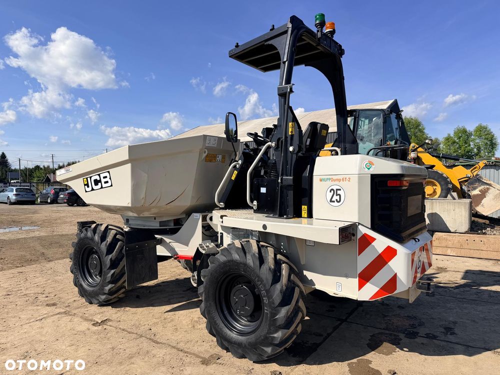 JCB 6ST - 3