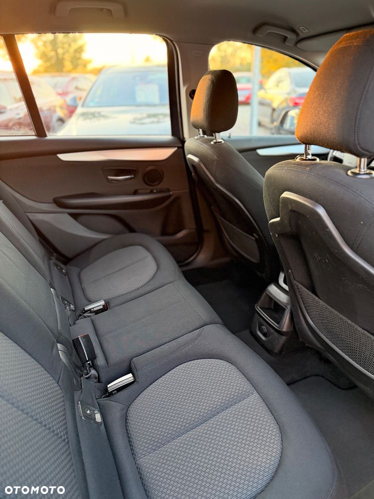 BMW Seria 2 - 24