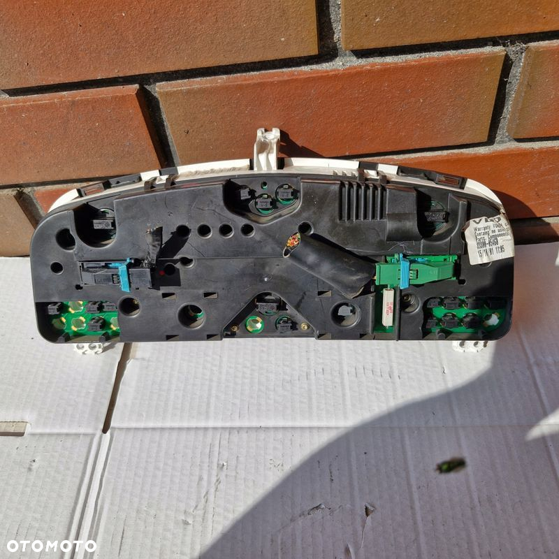 LICZNIK ZEGAR TOYOTA AVENSIS T22 2.0 D4D 83800-05460 - 5