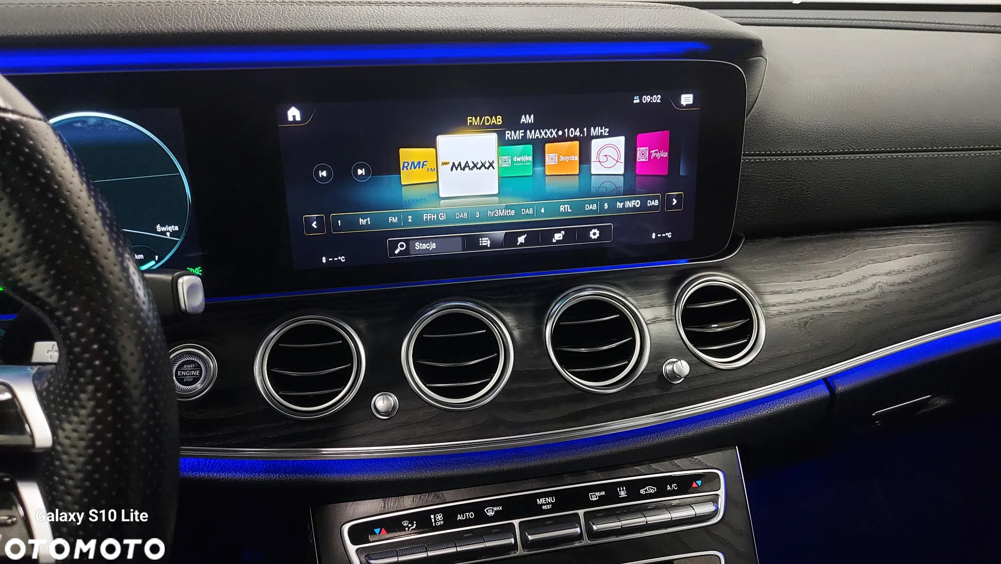 Mercedes-Benz Klasa E 300 de 9G-TRONIC - 36