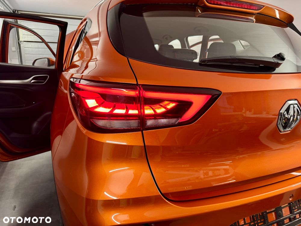 MG ZS ICE 1.5 VTI-tech Comfort - 17