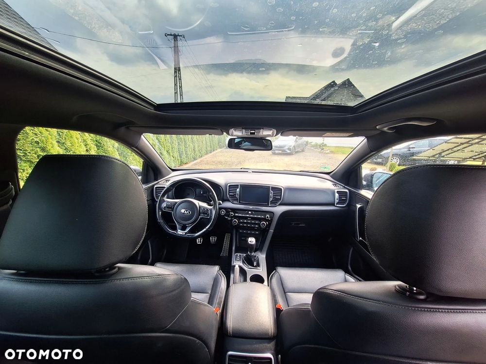 Kia Sportage 2,0 CRDI AWD GT Line - 5