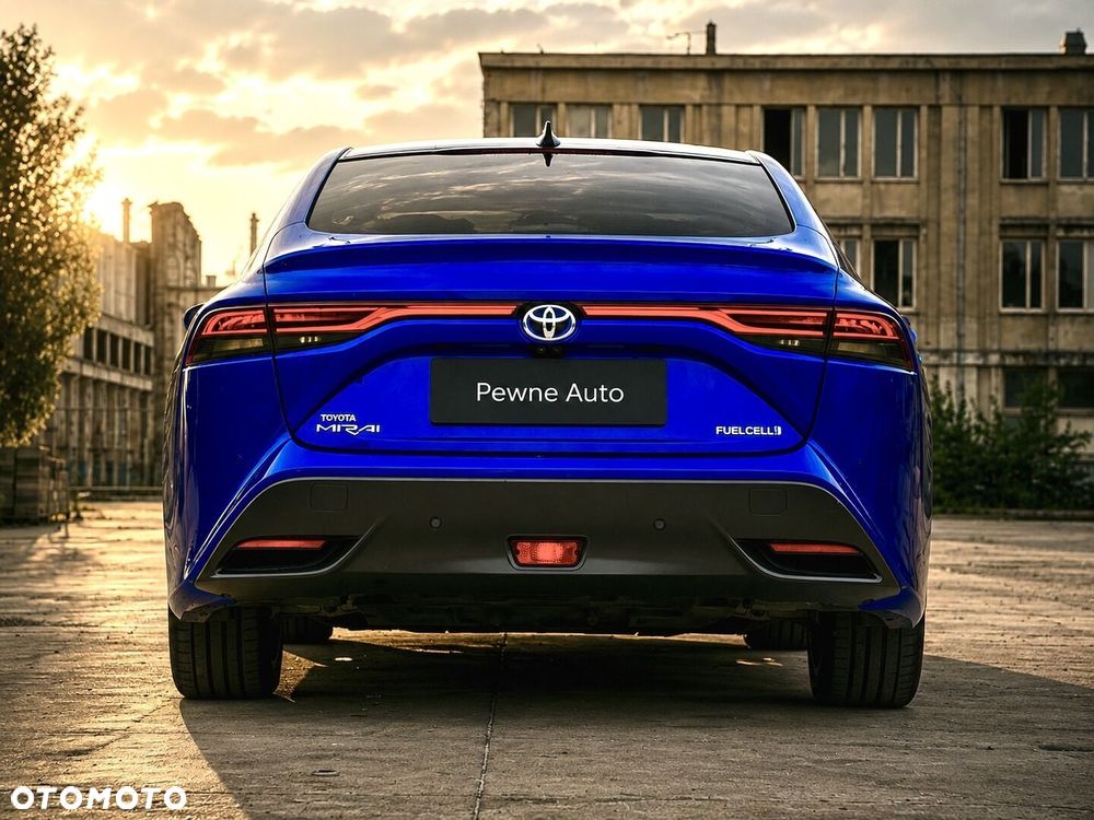 Toyota Mirai - 15