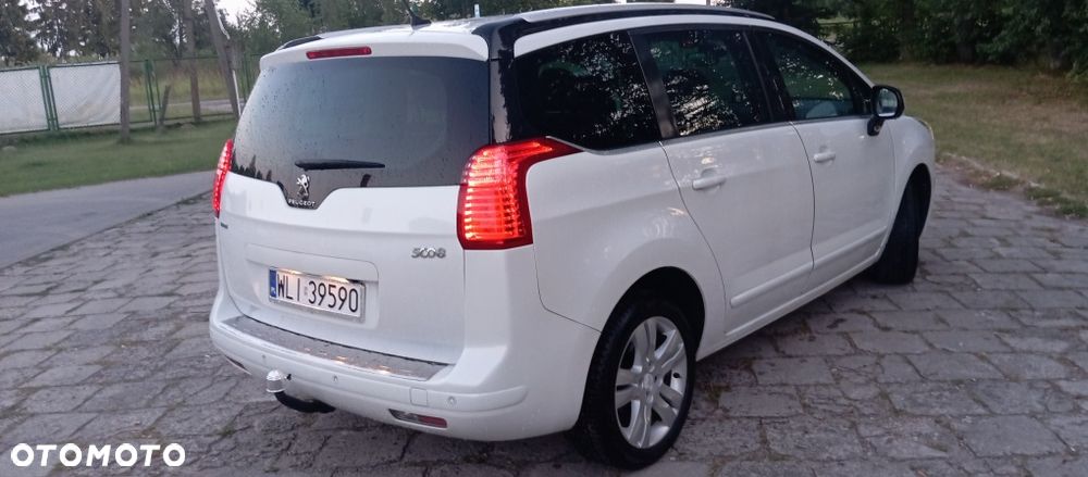 Peugeot 5008 - 2