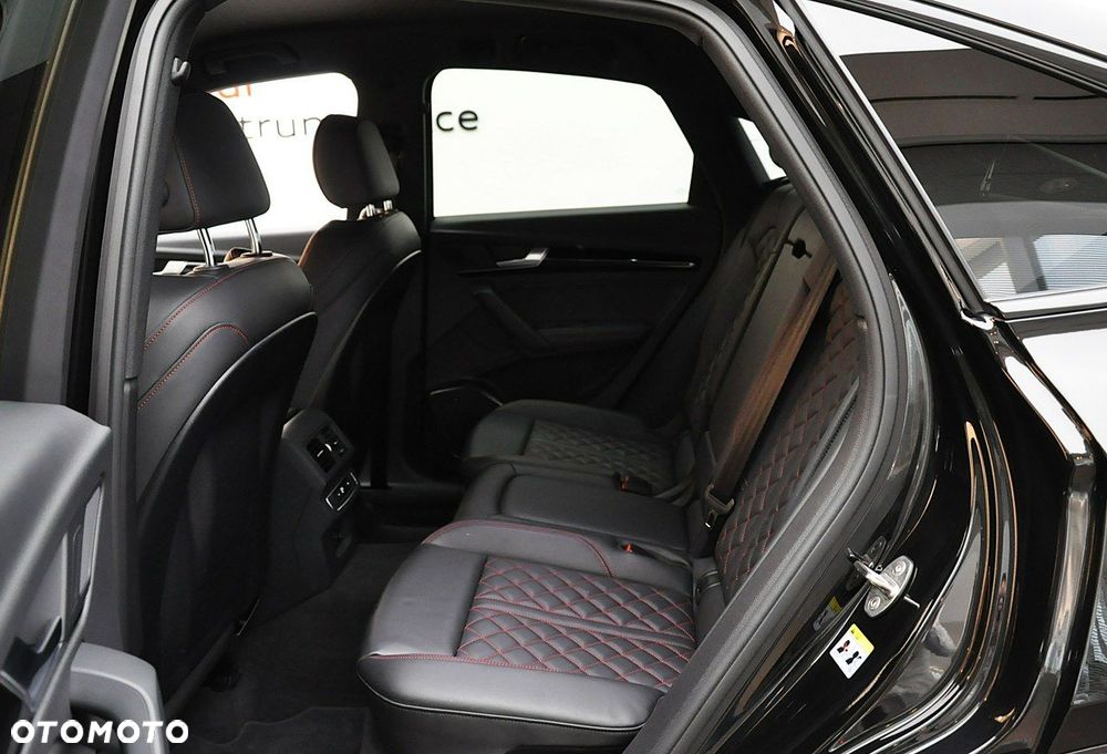 Audi Q5 Sportback - 29