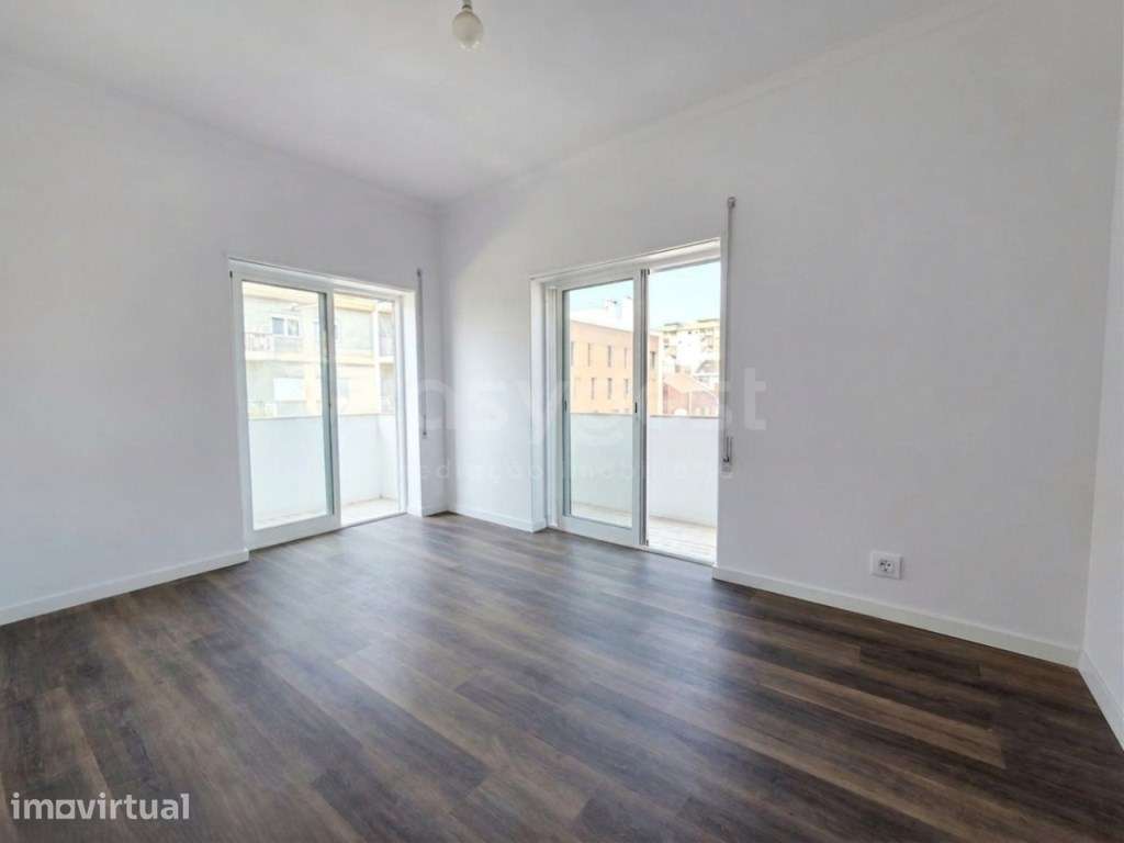 Apartamento Centro do Barreiro - Renovado - Grande imagem: 2/8