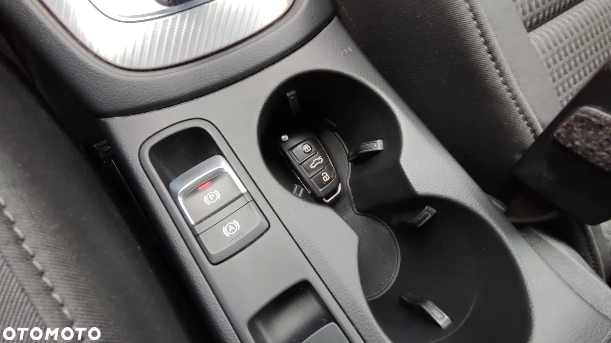Audi Q3 2.0 TDI S tronic - 21