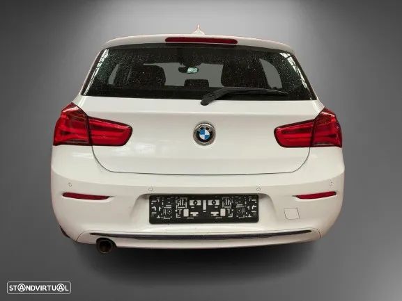 BMW 116 d Aut. Sport Line - 6