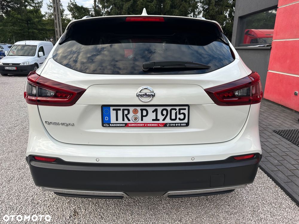 Nissan Qashqai 1.3 DIG-T TEKNA - 19