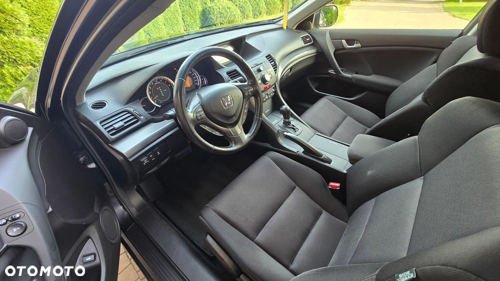 Honda Accord - 28