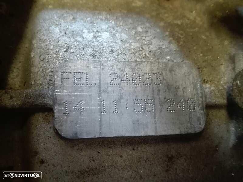 CAIXA DE VELOCIDADES VOLKSWAGEN GOLF IV BERLINA 1J110.1997 - 1