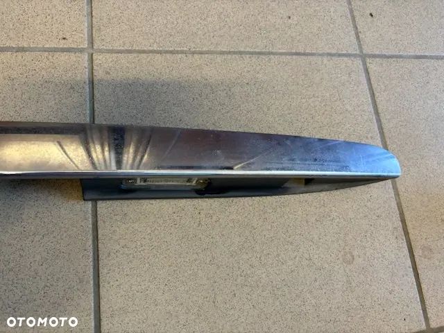 BLENDA KLAPY BAGAŻNIKA MERCEDES W251 R KLASA 2517400593 - 3