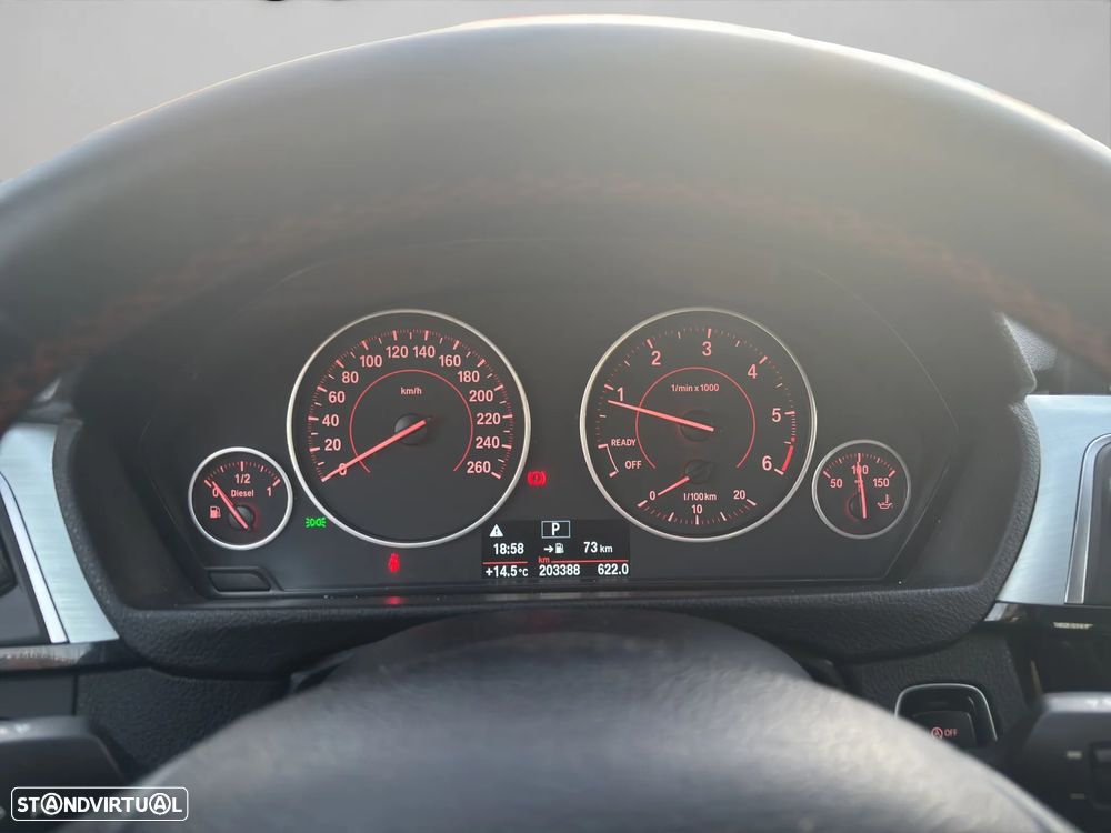 BMW 318 d Line Sport Auto - 11