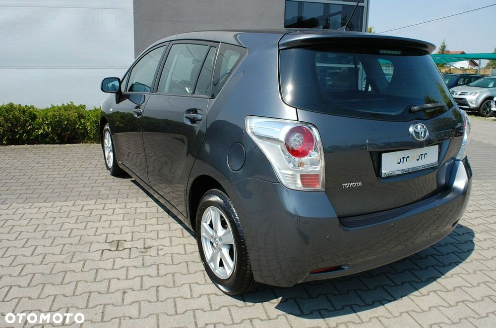 Toyota Verso - 12