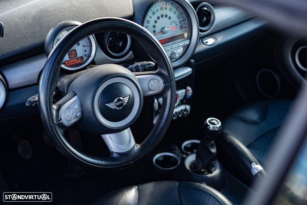 MINI 3 Portas Cooper - 16