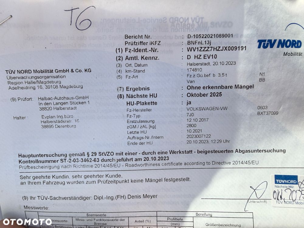Volkswagen Transporter - 16