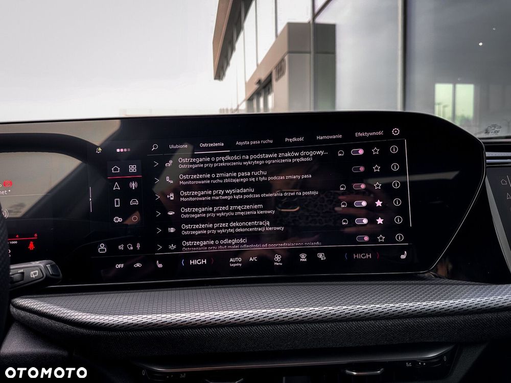 Audi Q5 Sportback - 28