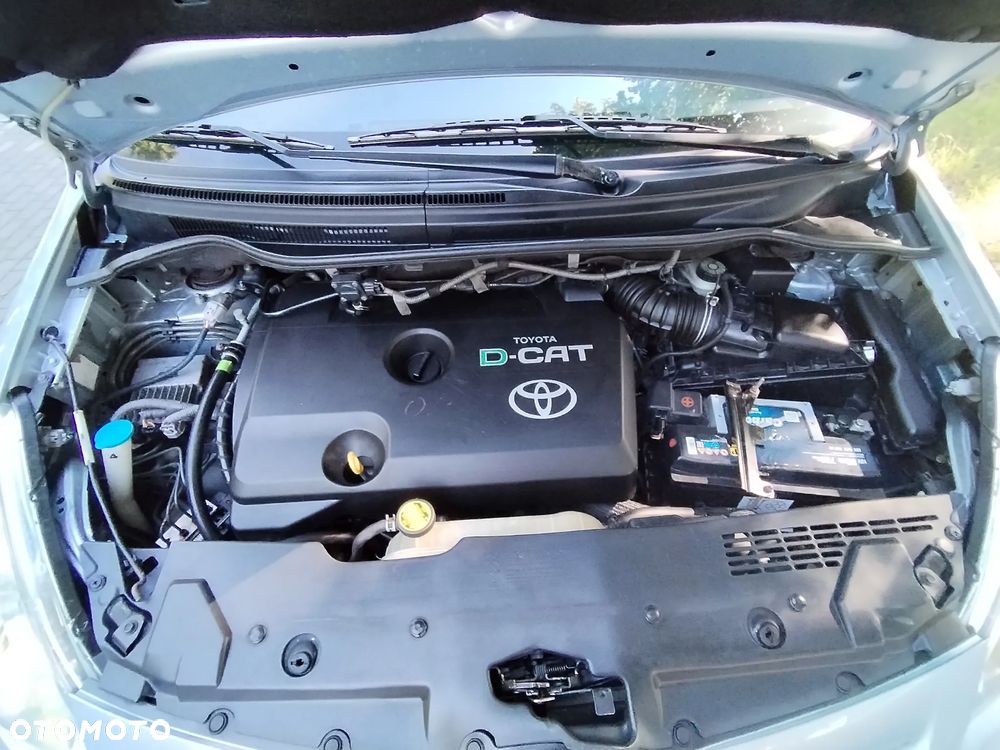 Toyota Corolla Verso - 15