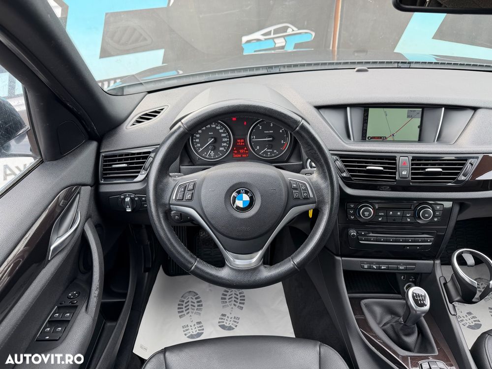 BMW X1 sDrive20d xLine - 9