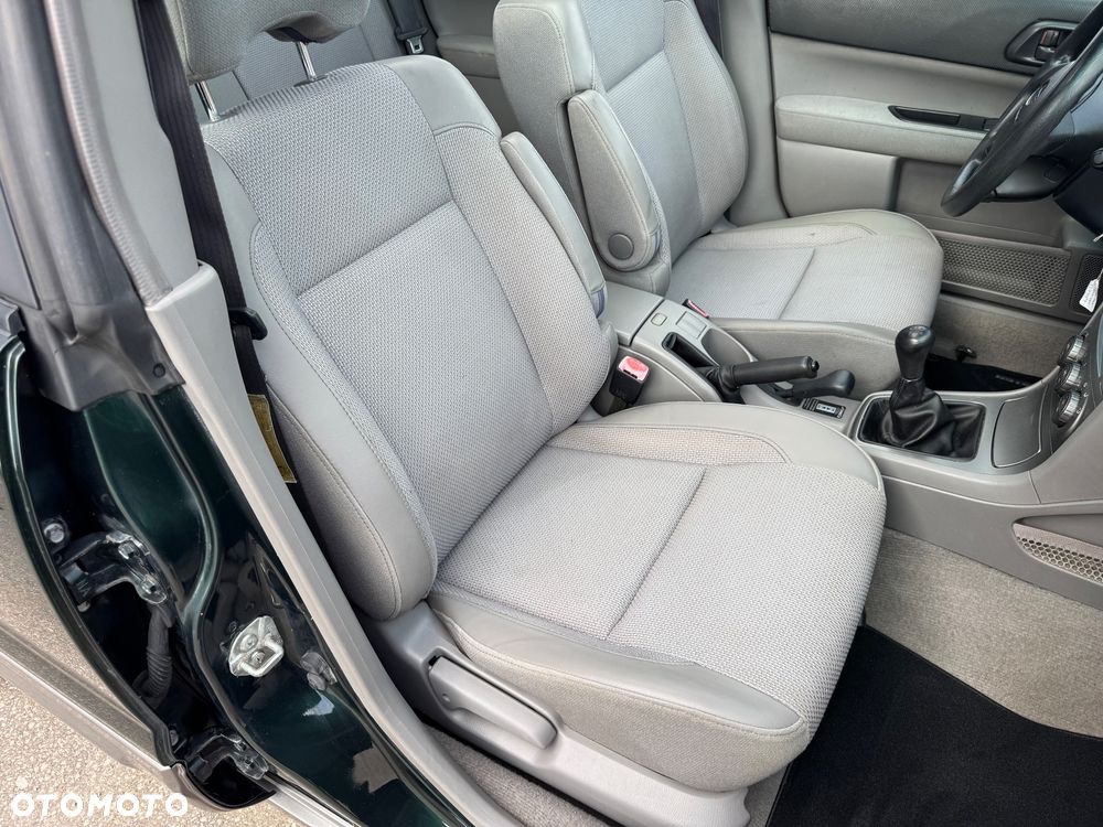 Subaru Forester 2.0 X Comfort - 23