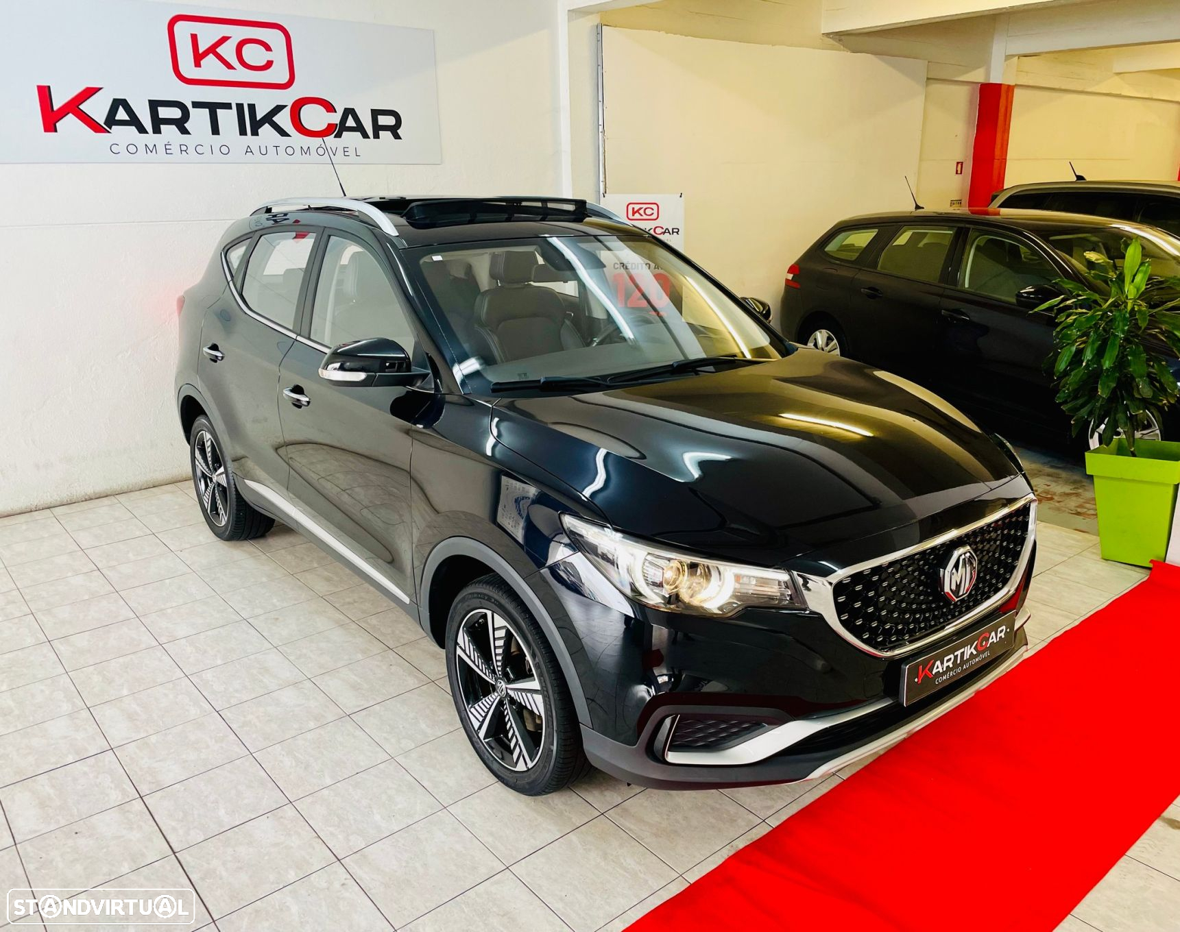 MG ZS EV 44.5 kWh Luxury - 5