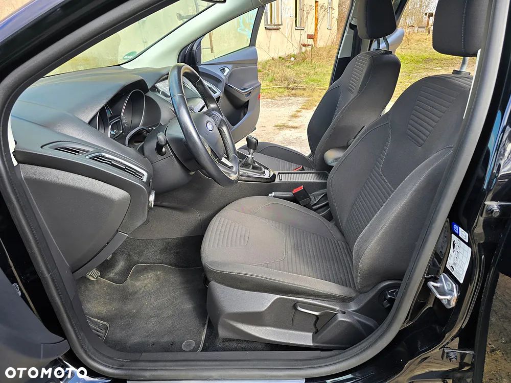 Ford Focus SW 1.5 EcoBlue SCR Titanium - 14