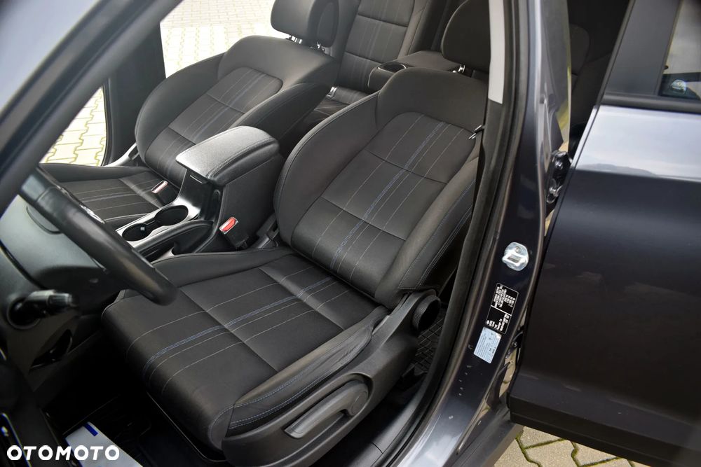Hyundai Tucson 2.0 CRDI 4WD Automatik Premium - 32