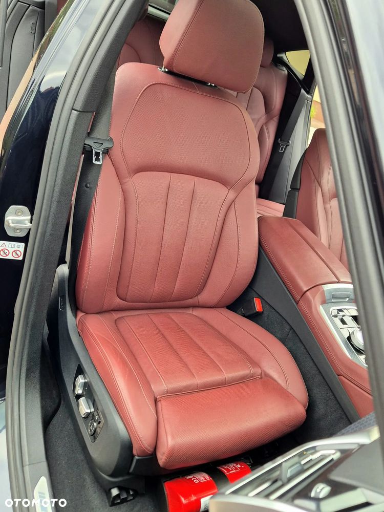 BMW X6 xDrive30d - 25