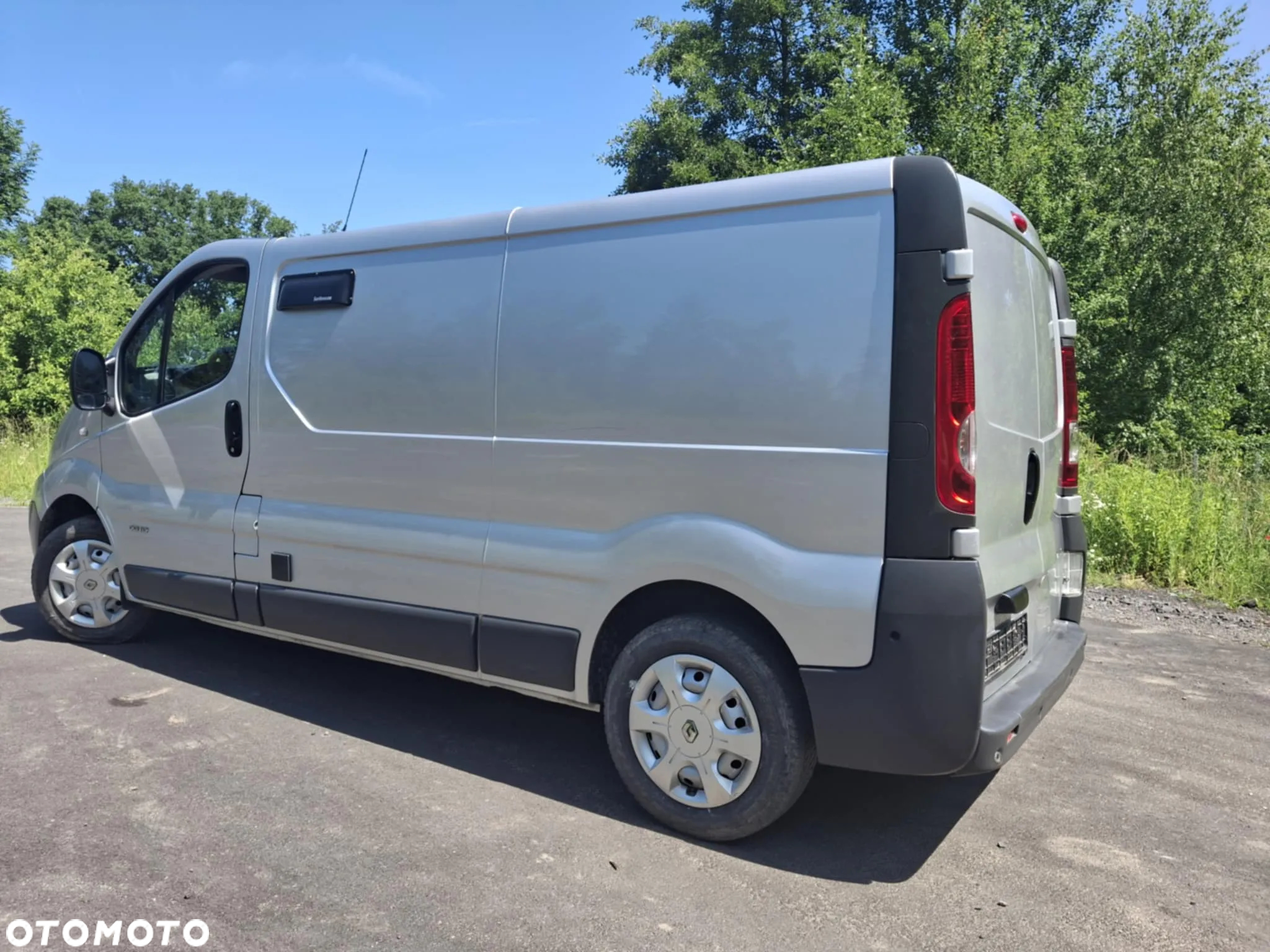 Renault TRAFIC - 6