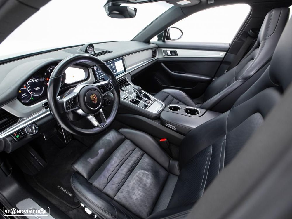 Porsche Panamera 4 S - 9