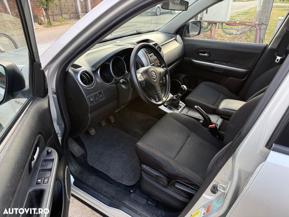 Suzuki Grand Vitara 1.9 DDIS Navi - 6