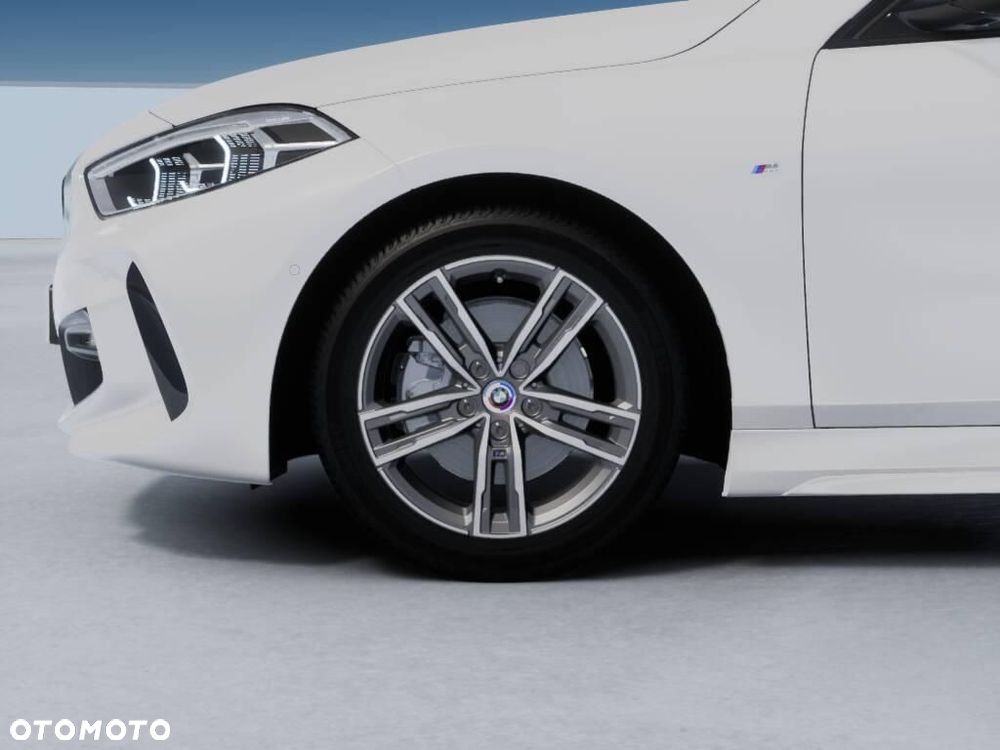 BMW Seria 1 116i M Sport - 4